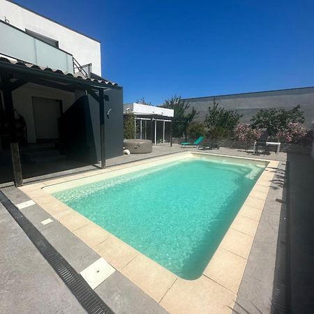 Superbe Appartement Avec Piscine Et Spa Privatif Villeneuve-lès-Béziers Eksteriør billede