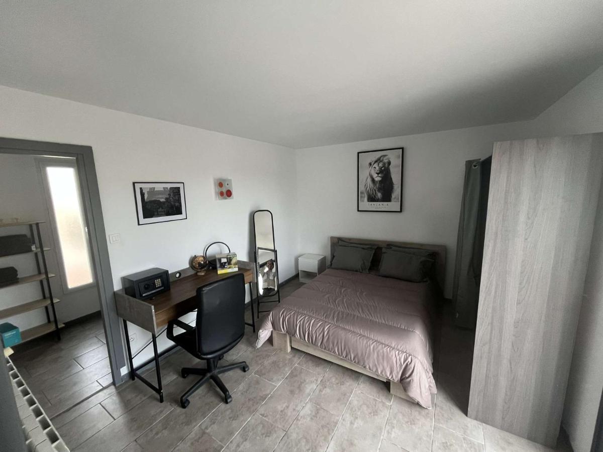 Superbe Appartement Avec Piscine Et Spa Privatif Villeneuve-lès-Béziers Eksteriør billede
